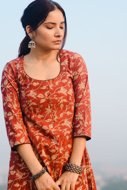 Ishq Madder Red Kalidaar Kurta