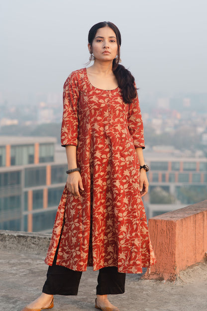 Ishq Madder Red Kalidaar Kurta