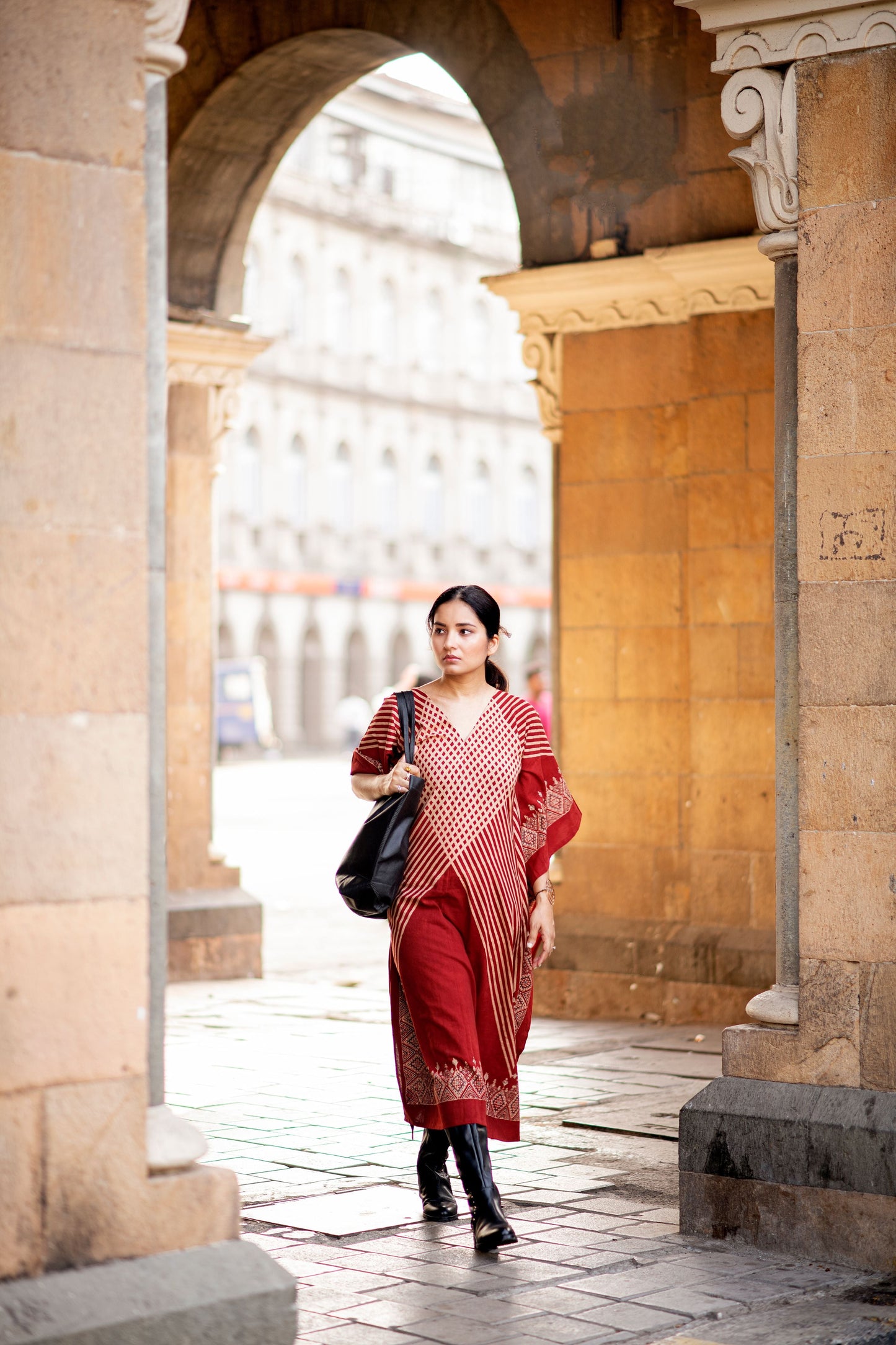 Sur Madder Red Kaftan