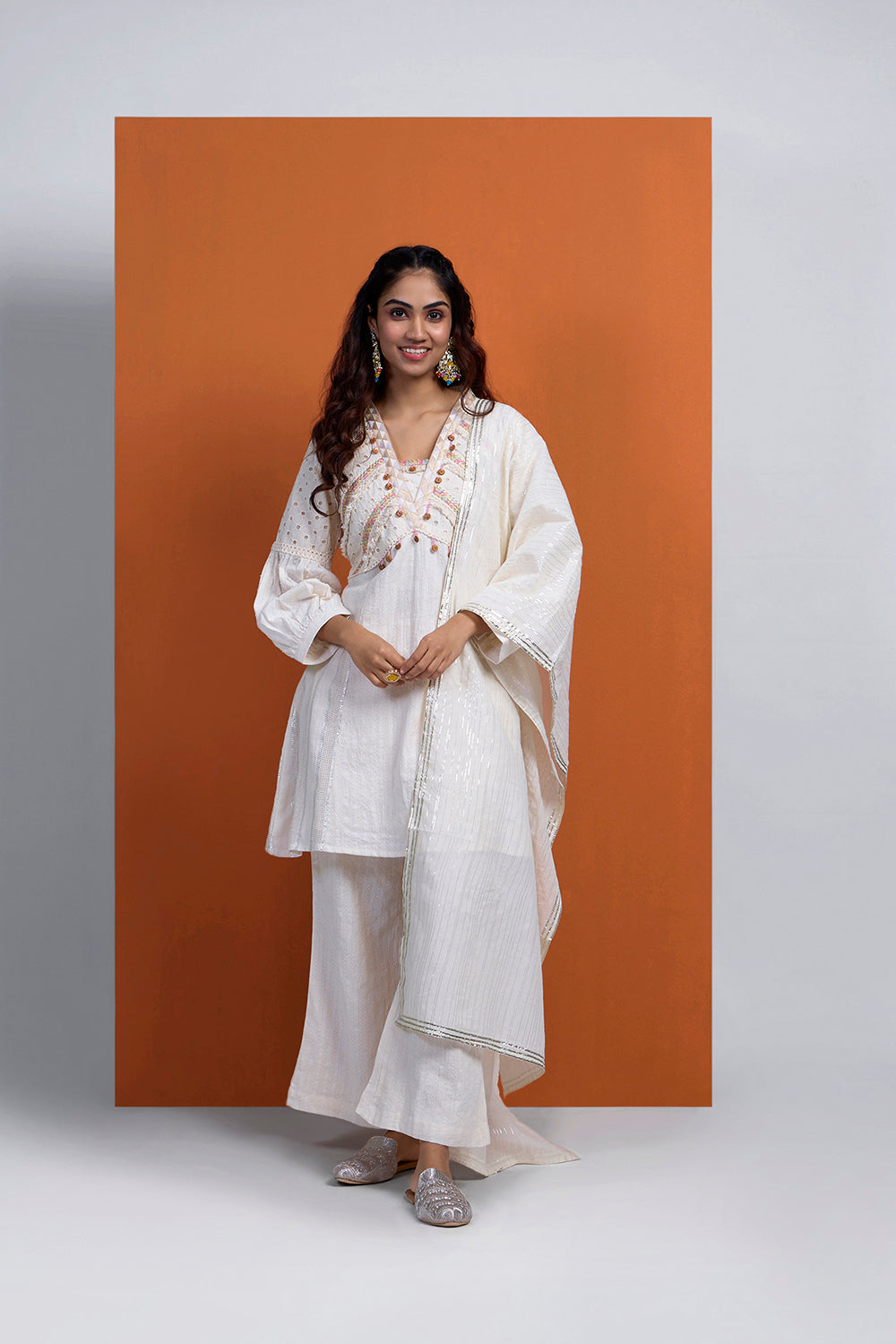 Hoor Off-White/Blush Pink Hakoba Short Kurta With Pant