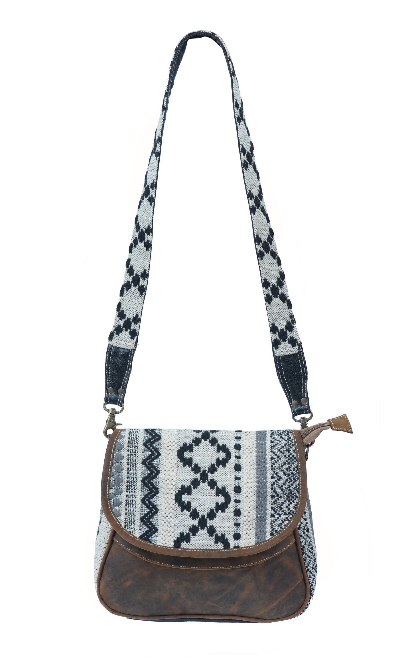 Zwede Shoulder Bag