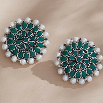 Aara Pearl Studs