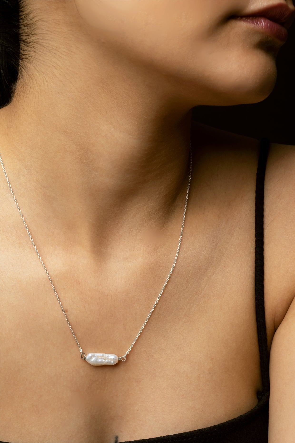 Kavya Single Organic Pearl Pendant Necklace