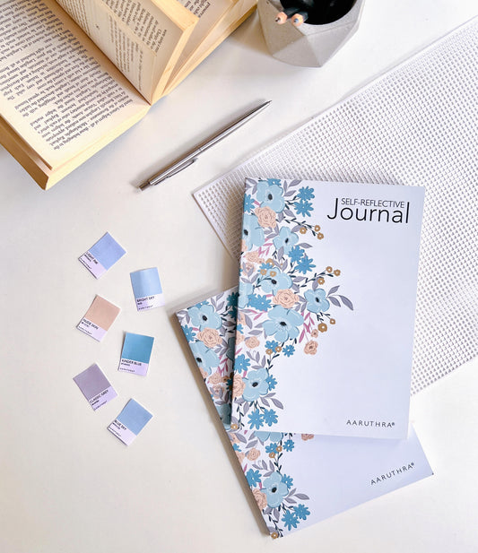 Self Reflective Journal | Blue Floral