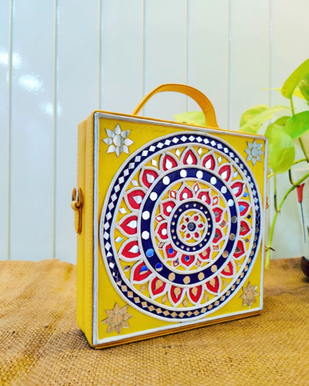 Concentric Circles Lippan Art Handcrafted Box Bag