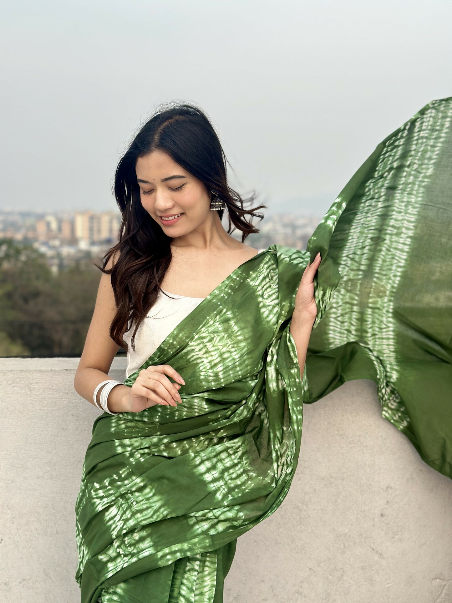 Dhaani Tie & Dye Shibori Print Mulmul Cotton Saree