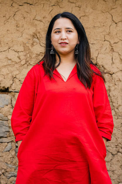 Saavi Solid Red A-Line Kurta