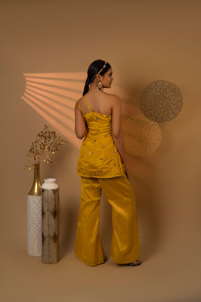 Mustard Yellow Side Line Hand-embroidered Co-Ord Set