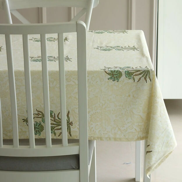 Whispering Willow Wipeable & Anti-slip Tablecover