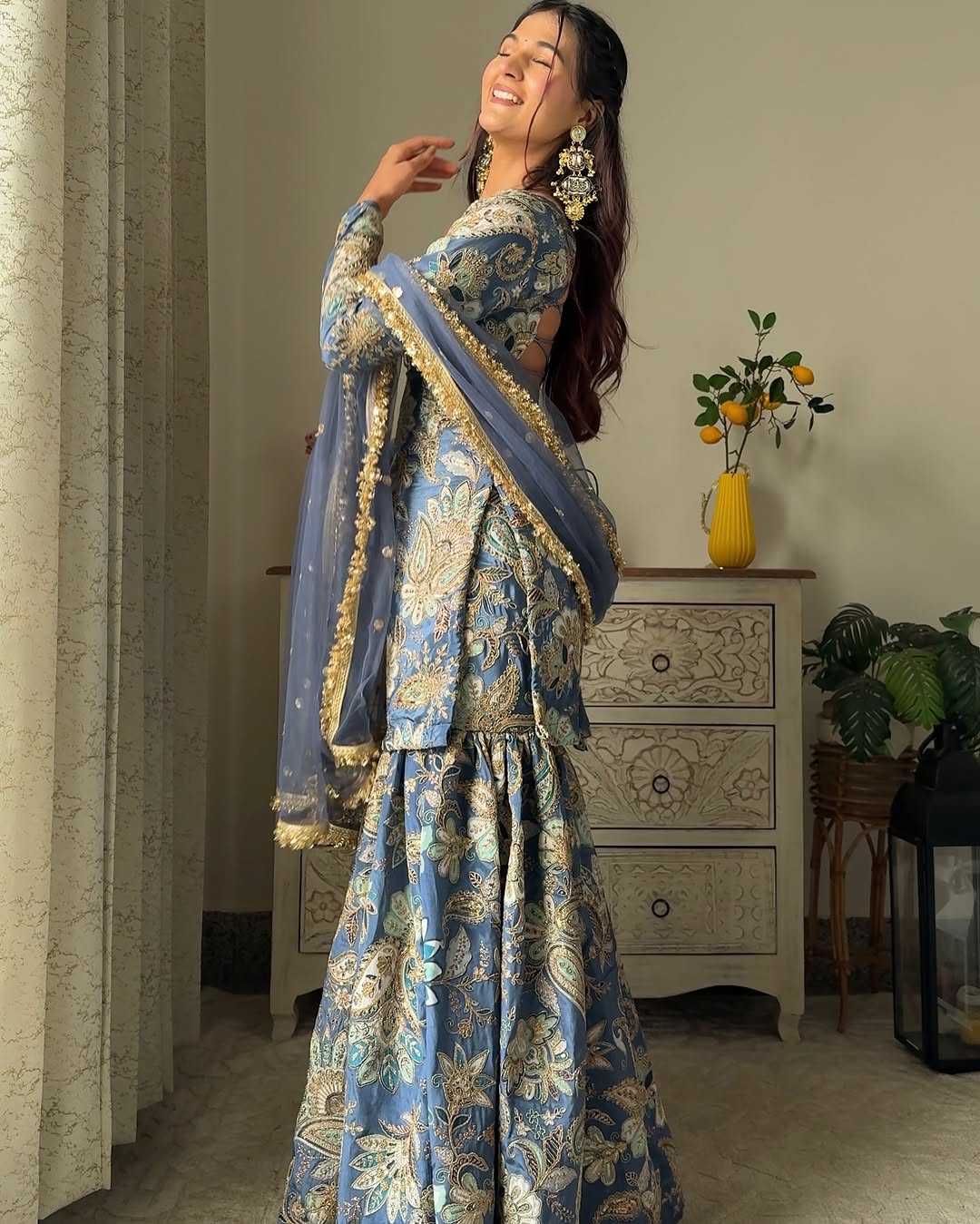 Firoza Falak Sharara Set
