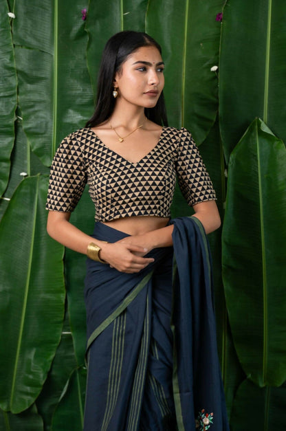 Samira CurveFit Stretchable Cotton Geometric Print Blouse