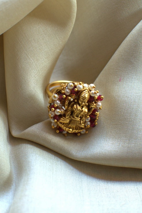 Goddess Ring in Pearl & Red