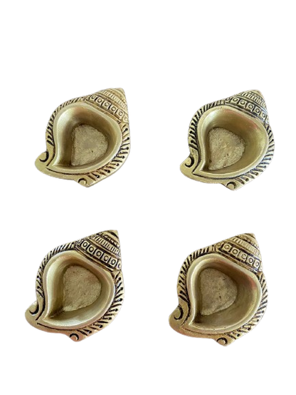 Shankh Brass Diya Gift Box (Set of 4)