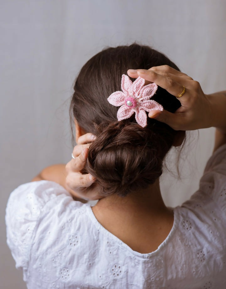 Hairstick ~ Soft Pink Cosmos