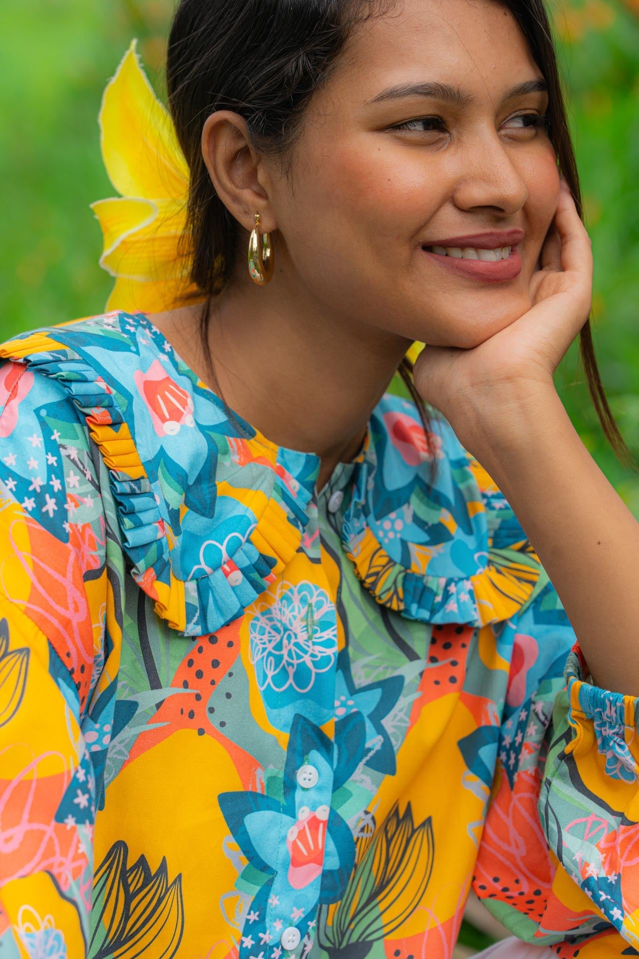 Picnic Date Blooming Love Cotton Collared Top