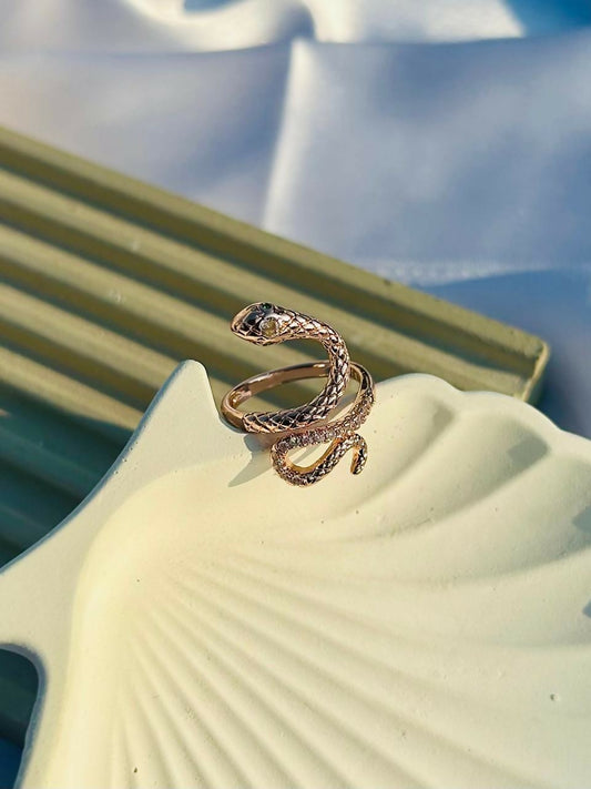 Serpent Twisted Ring Adjustable