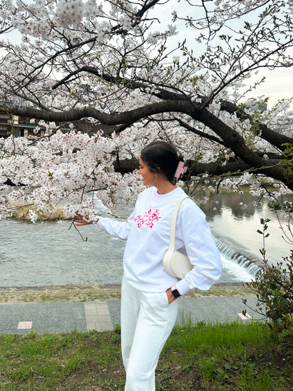 Sakura Embroidered White Sweatshirt