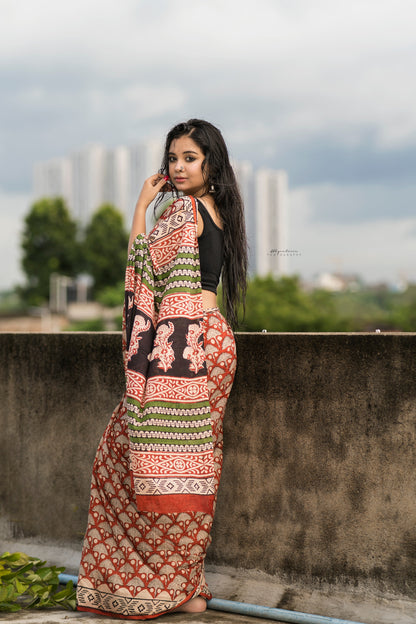 Chilgoza Bagru Mul Cotton Saree