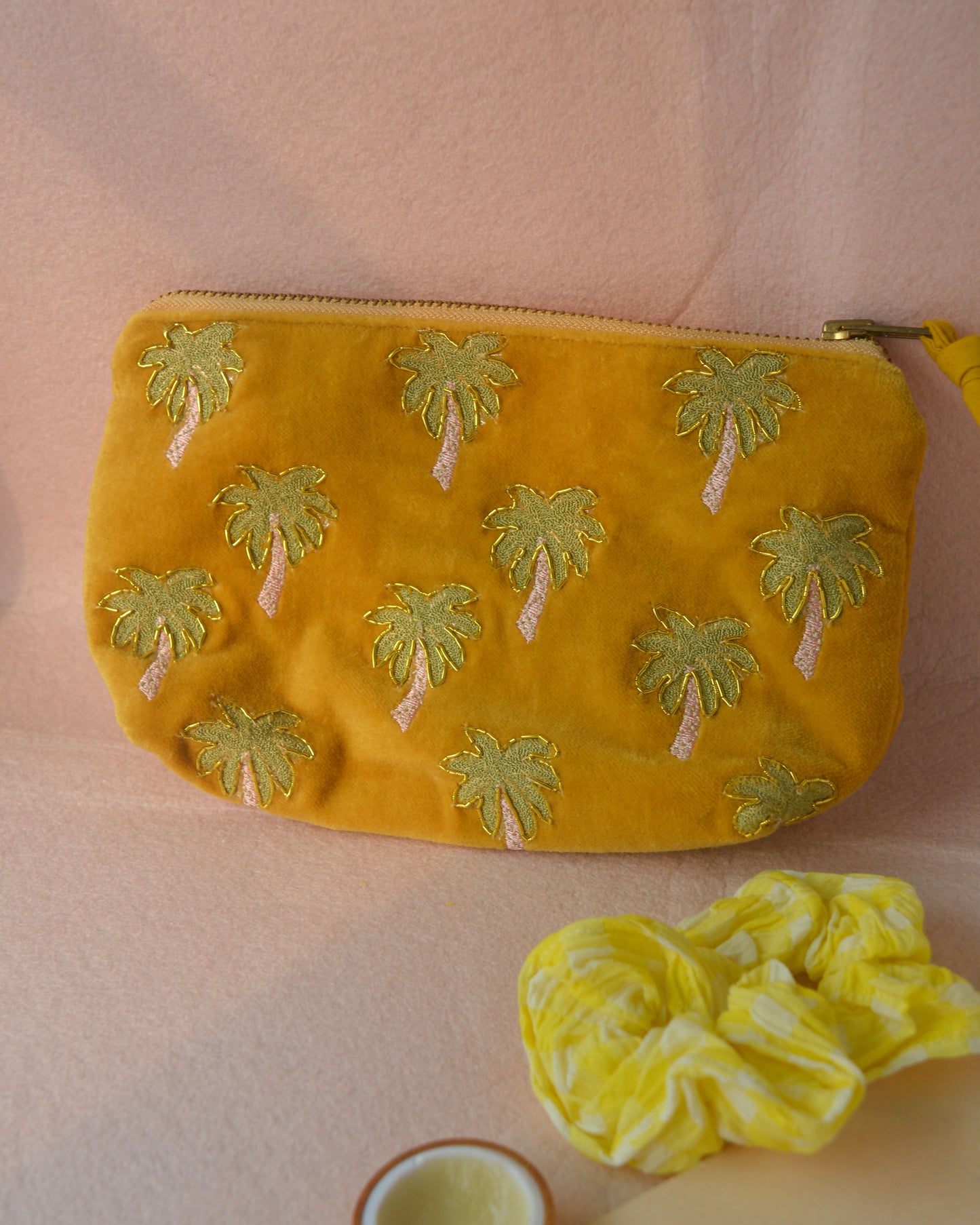 Palm Tree Midsized Pouch Bag