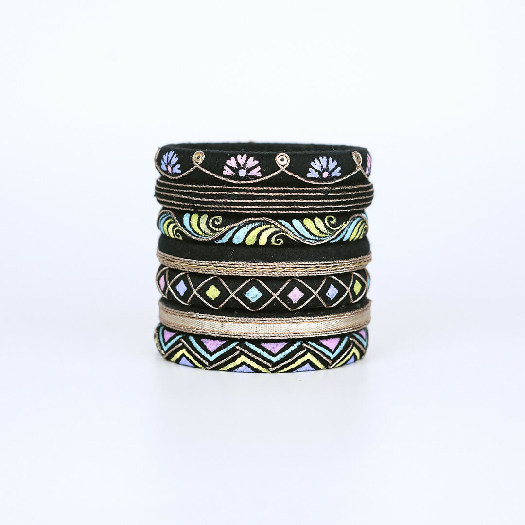 Malini Black Bangle Set