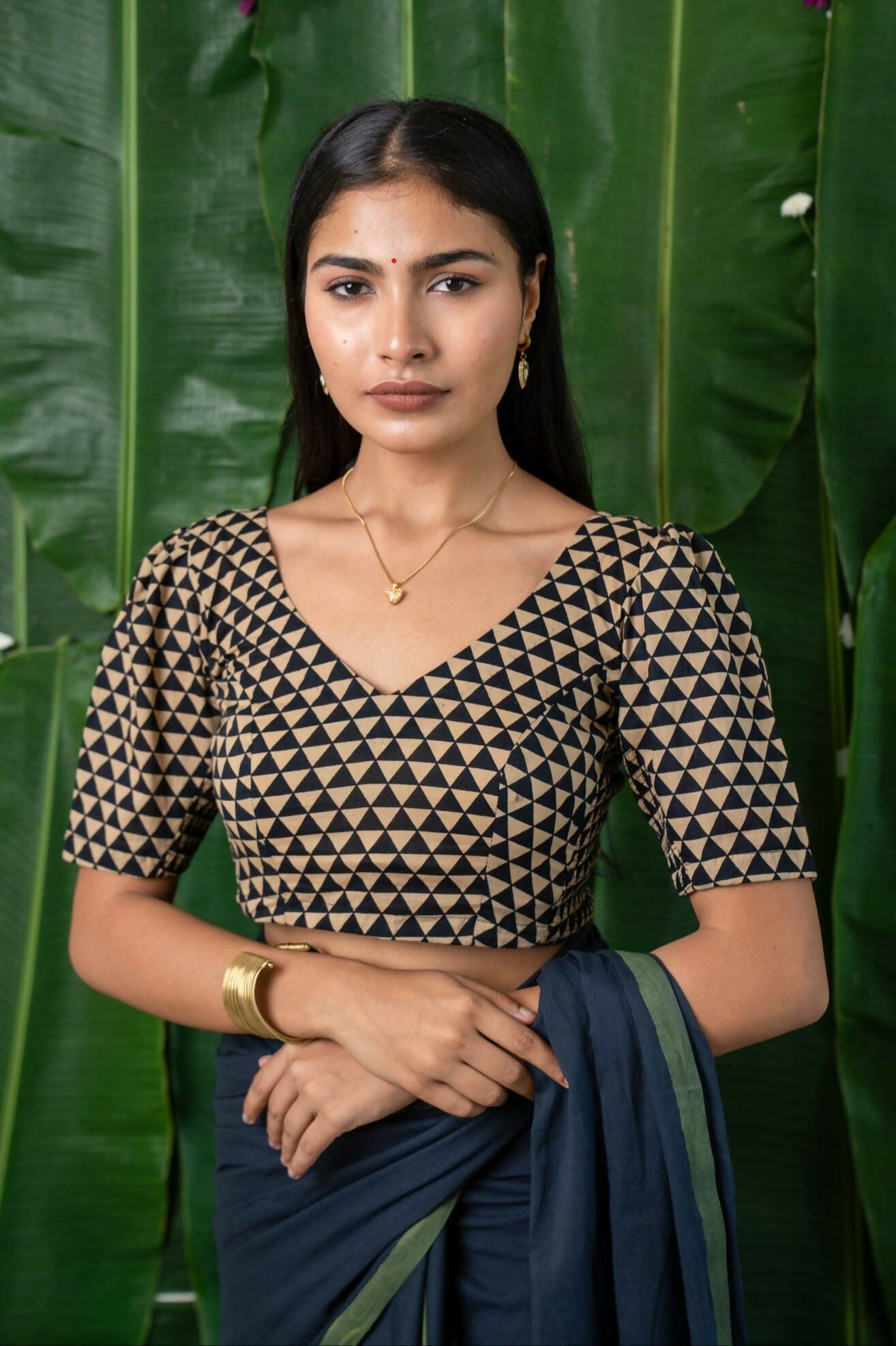 Samira CurveFit Stretchable Cotton Geometric Print Blouse