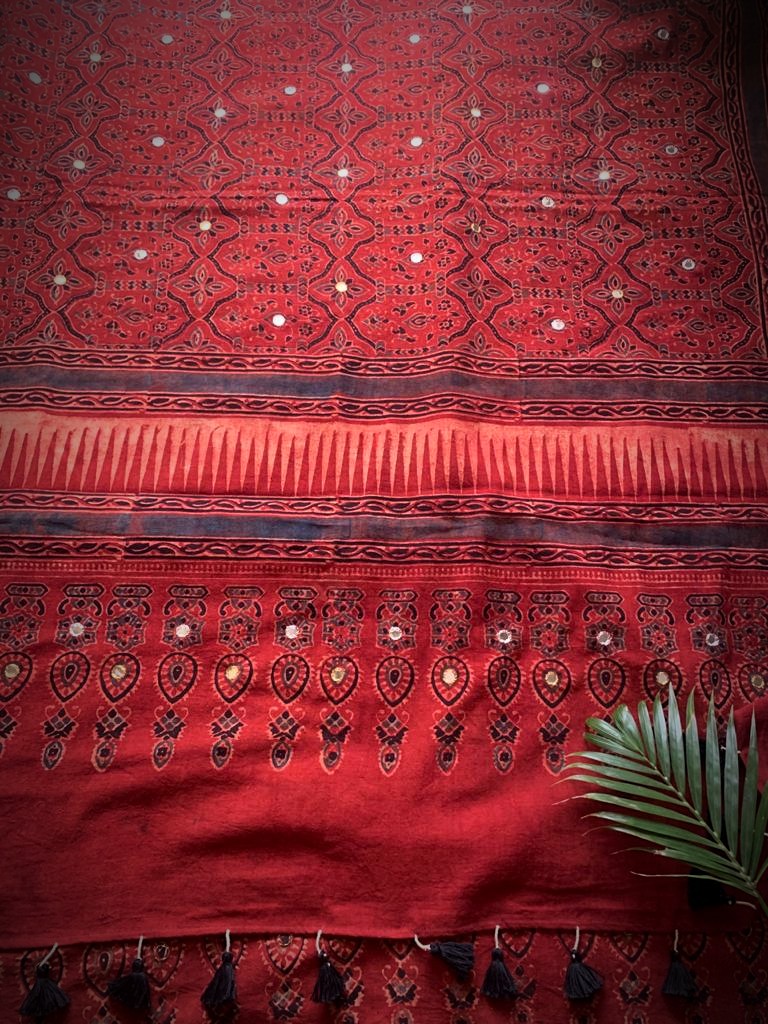 Madder Mirror Work Mul Dupatta