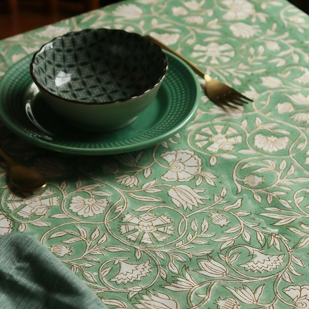 Forest Pine Round Wipeable & Anti-slip Tablecover