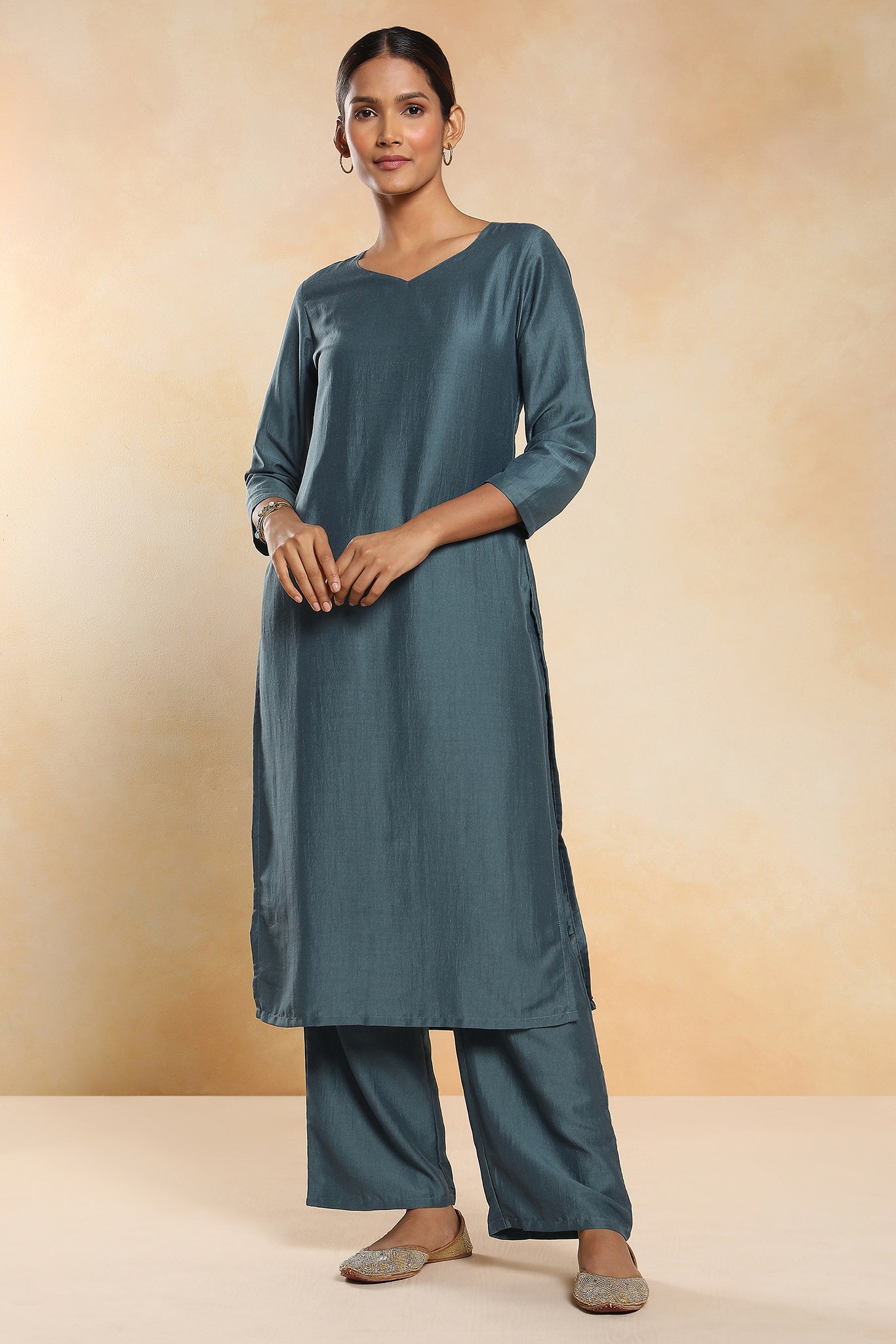 Parsa Kurta Set