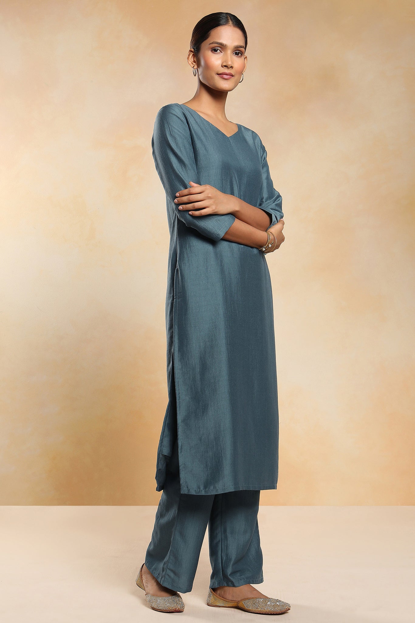 Parsa Kurta Set