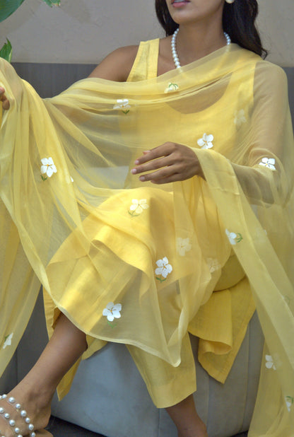 Handpainted Flora Kurta Set in Yellow
