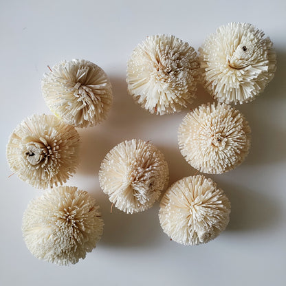 White Wedding Bunch (40 Flowers, Wire Stem included)