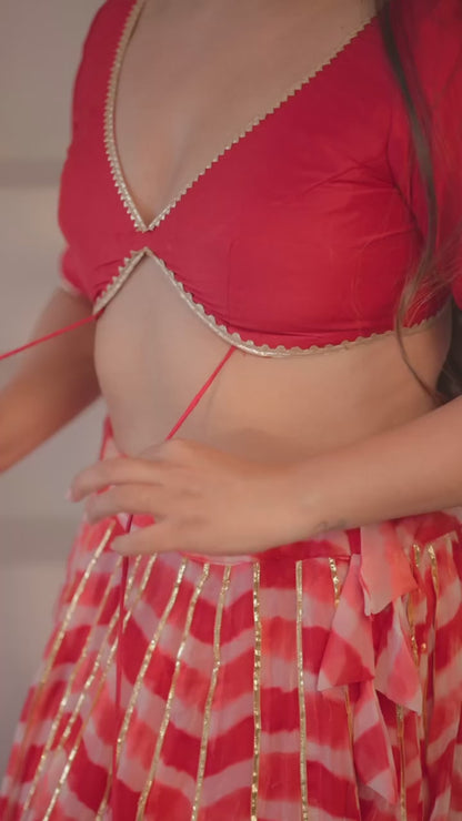 Shloka Leheriya Lehenga