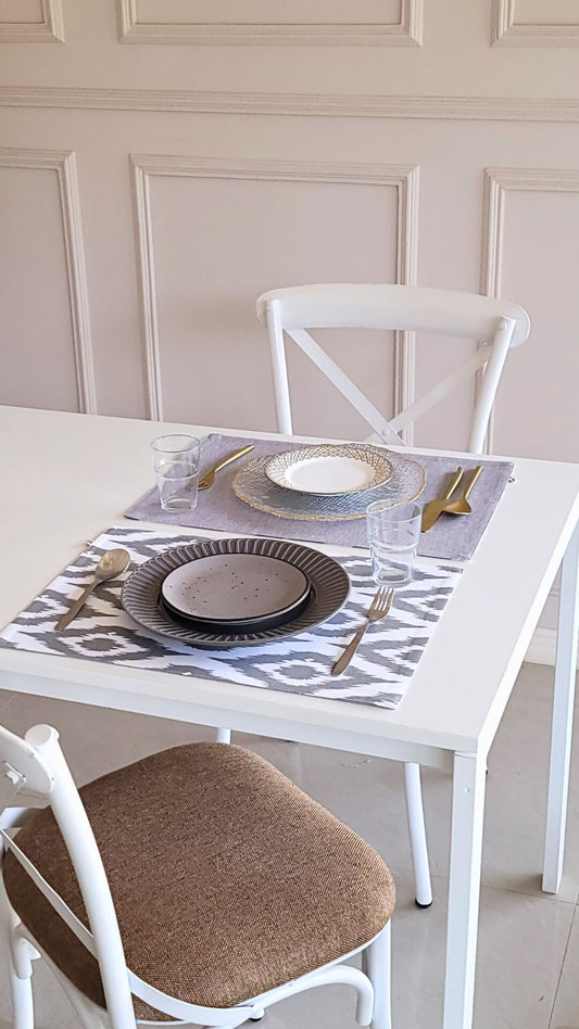 Ikat Grey Wipeable & Reversible Cotton Placemats