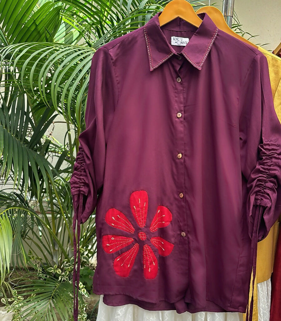 hand applique shirt with drawstrings