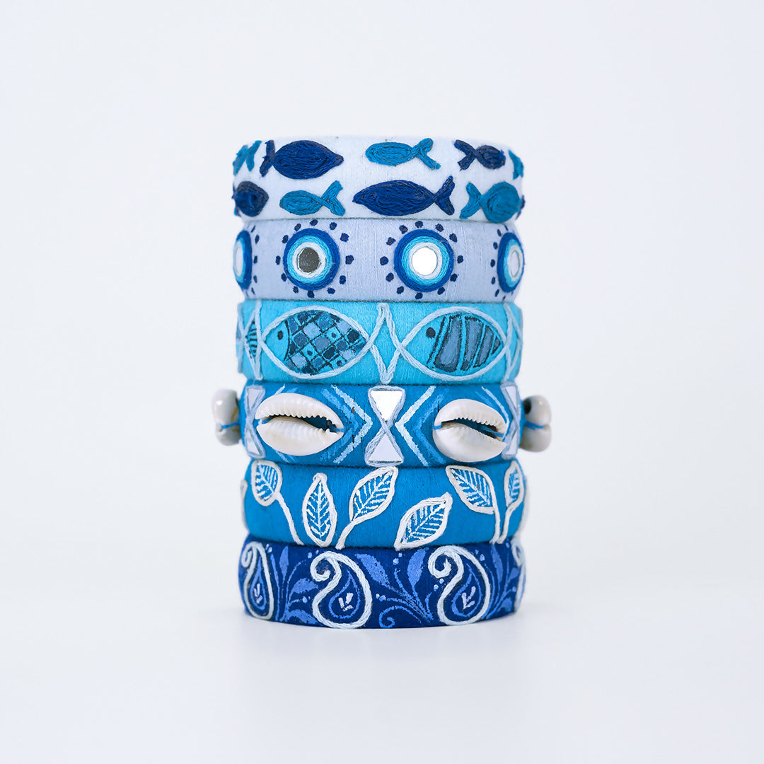 Nadi G Shell & Mirror Embellished Bangle Set