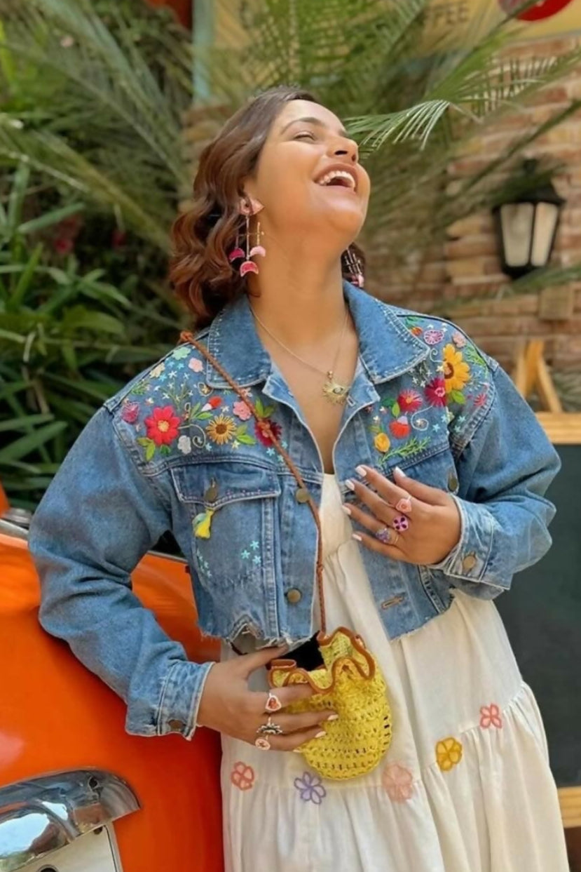 FB9AB712-D056-4EE3-BF1B-C28273A7C2FD