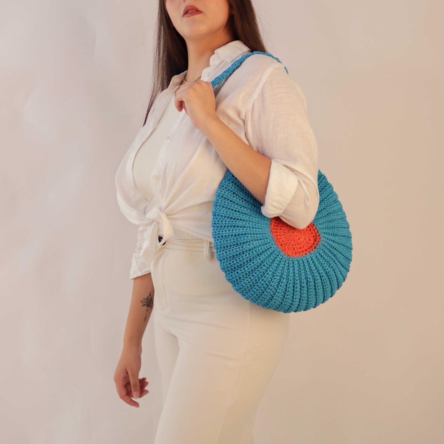 OB Cocoon crochet shoulder bag