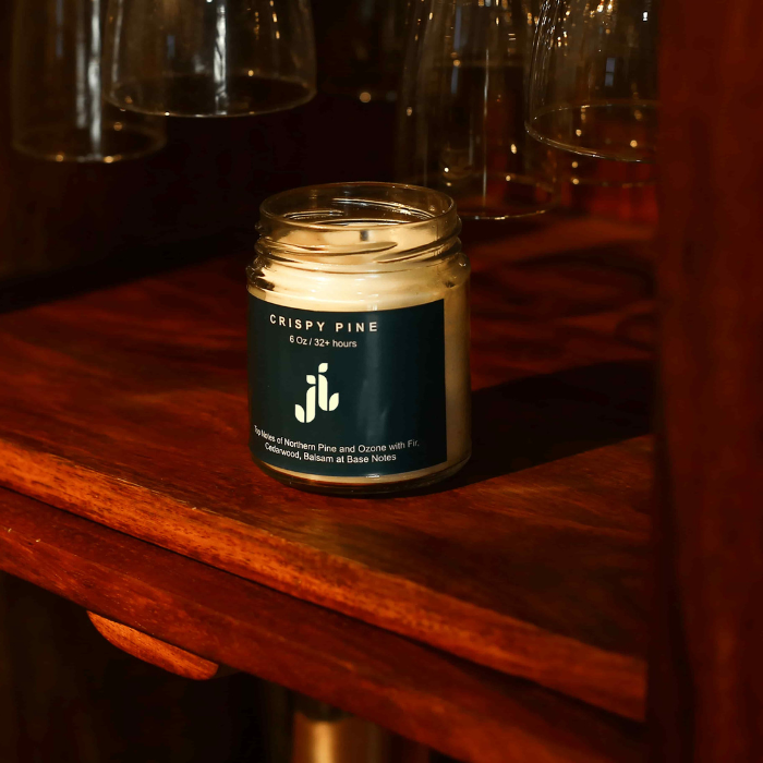 Crispy Pine Scented Candle