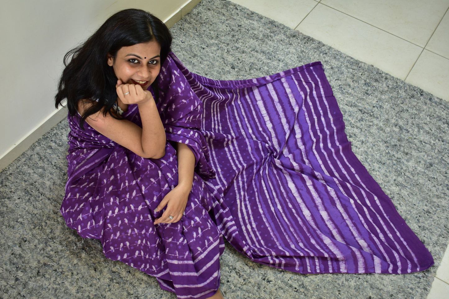 Sonchoraiya Violet Cotton Mulmul Handblock Dabu Saree