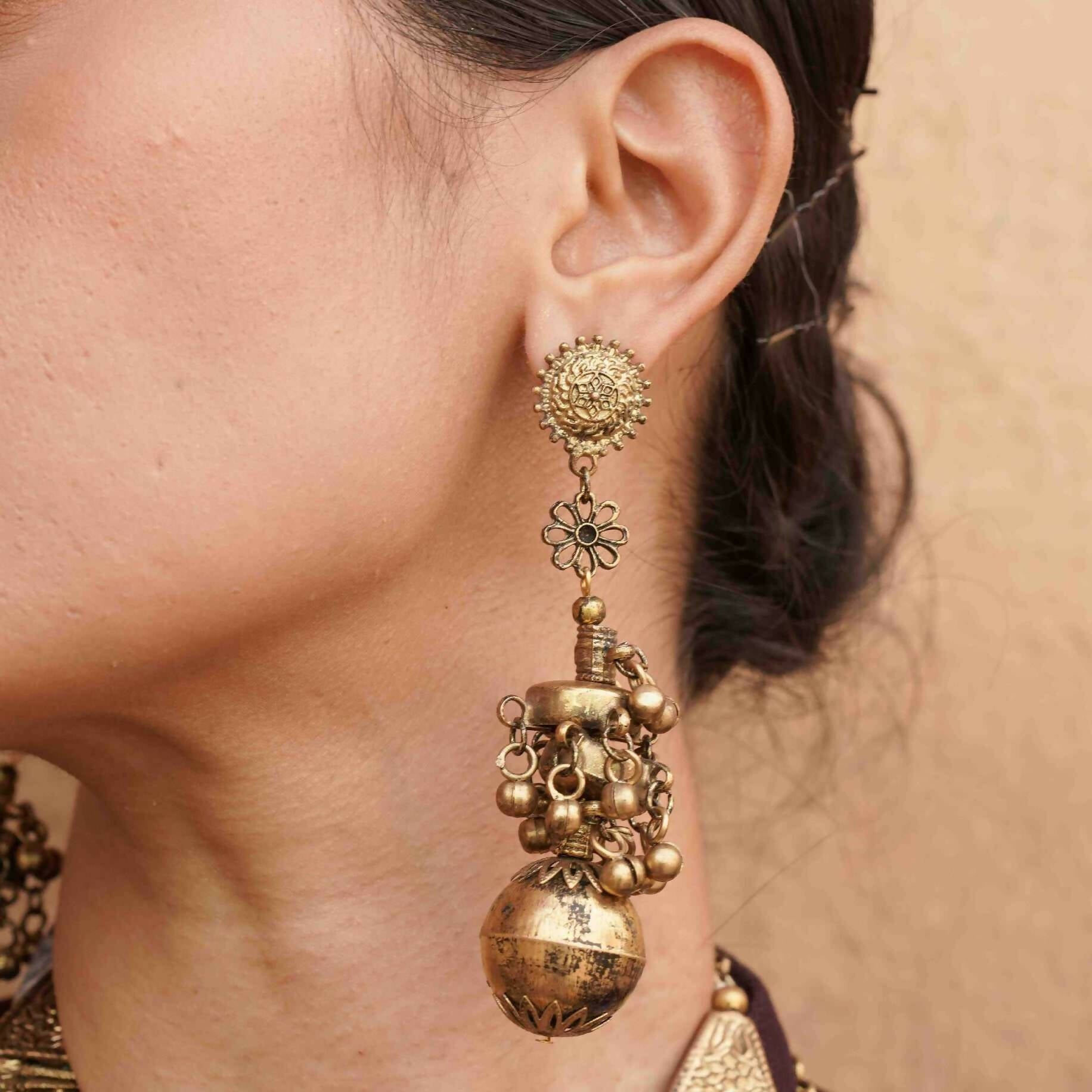 DETACHABLE GLASS CRYSTAL WITH PEARL DROP DANGLING GOLDEN BALL EARRINGS –  VENNA.CO