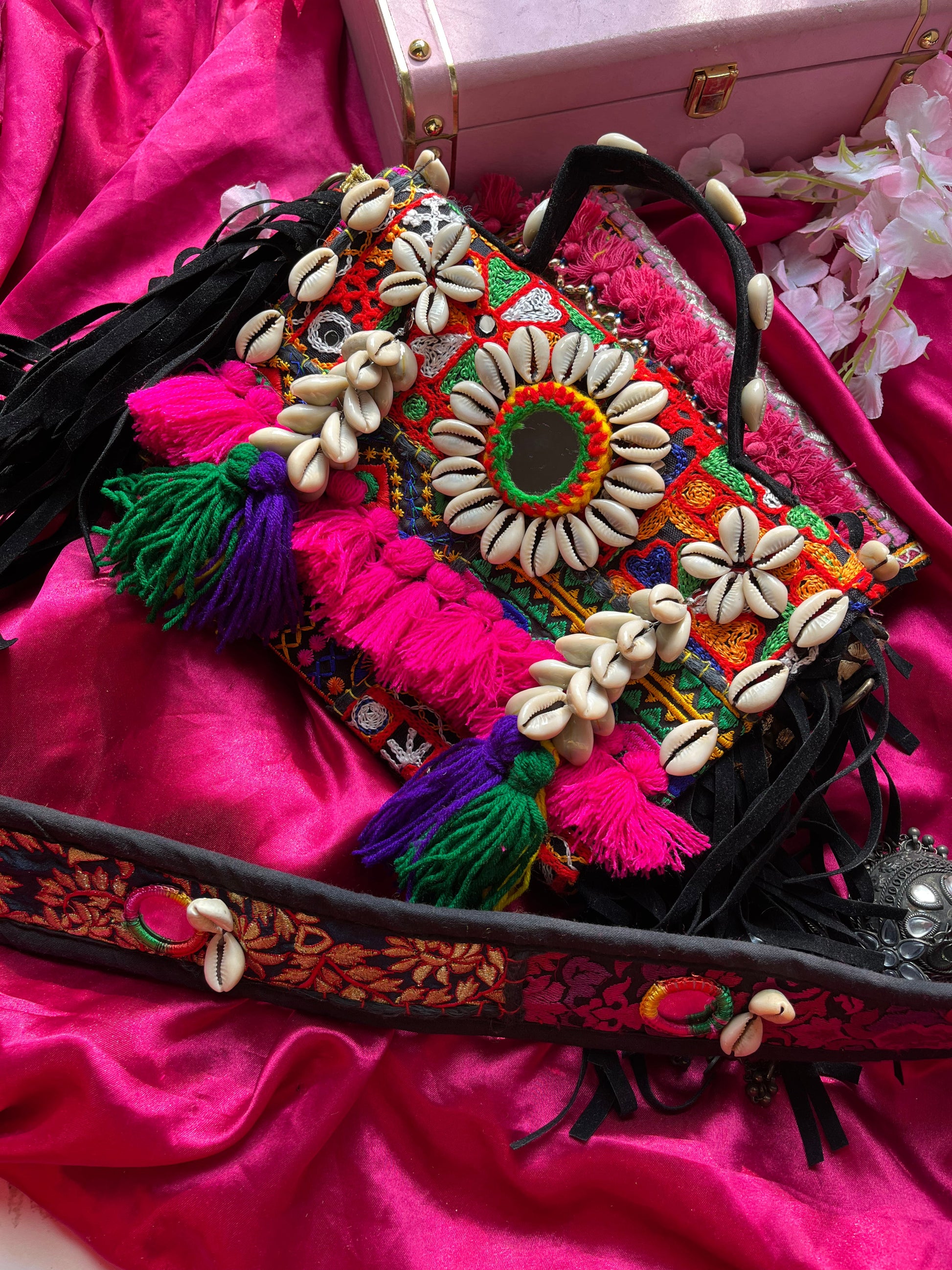 Black Shell Boho Bag – Local Nation