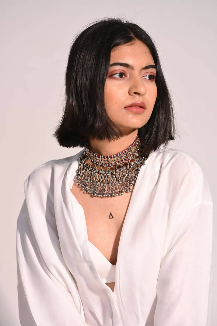 Ahana Choker