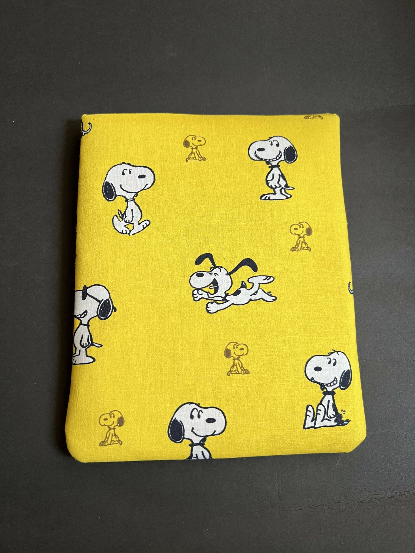 Snoopy Yellow iPad Sleeves