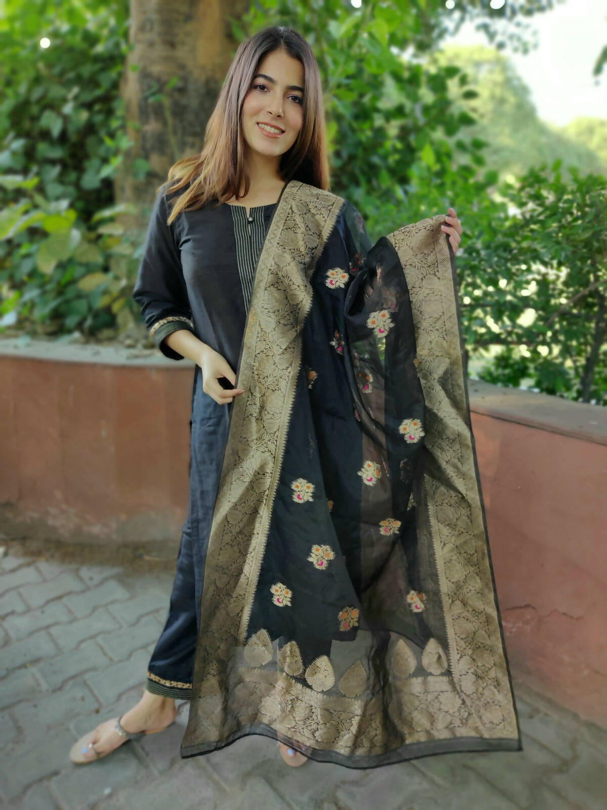 Black Cotton Silk Set