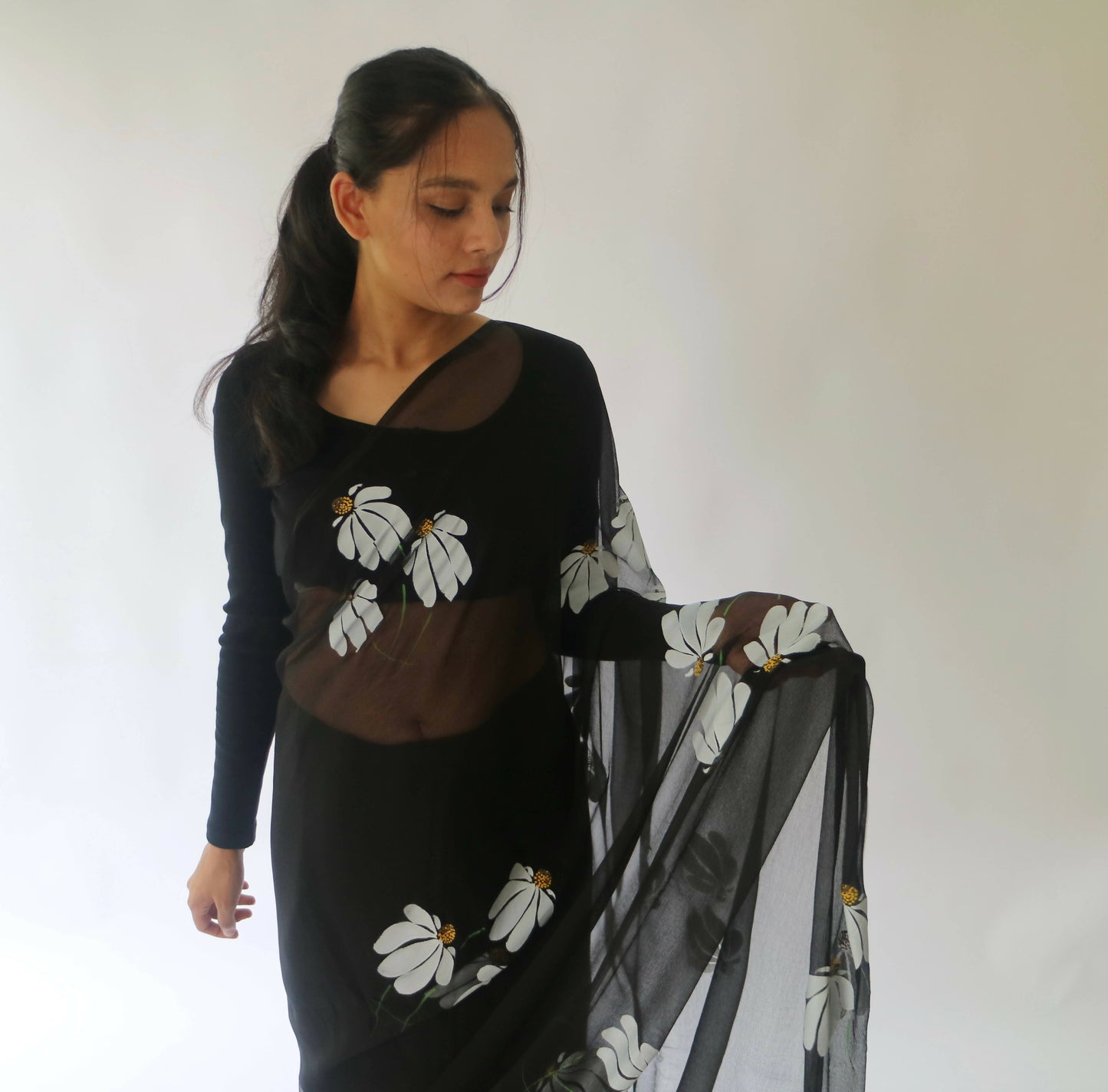 Half-Daisies Saree in Black