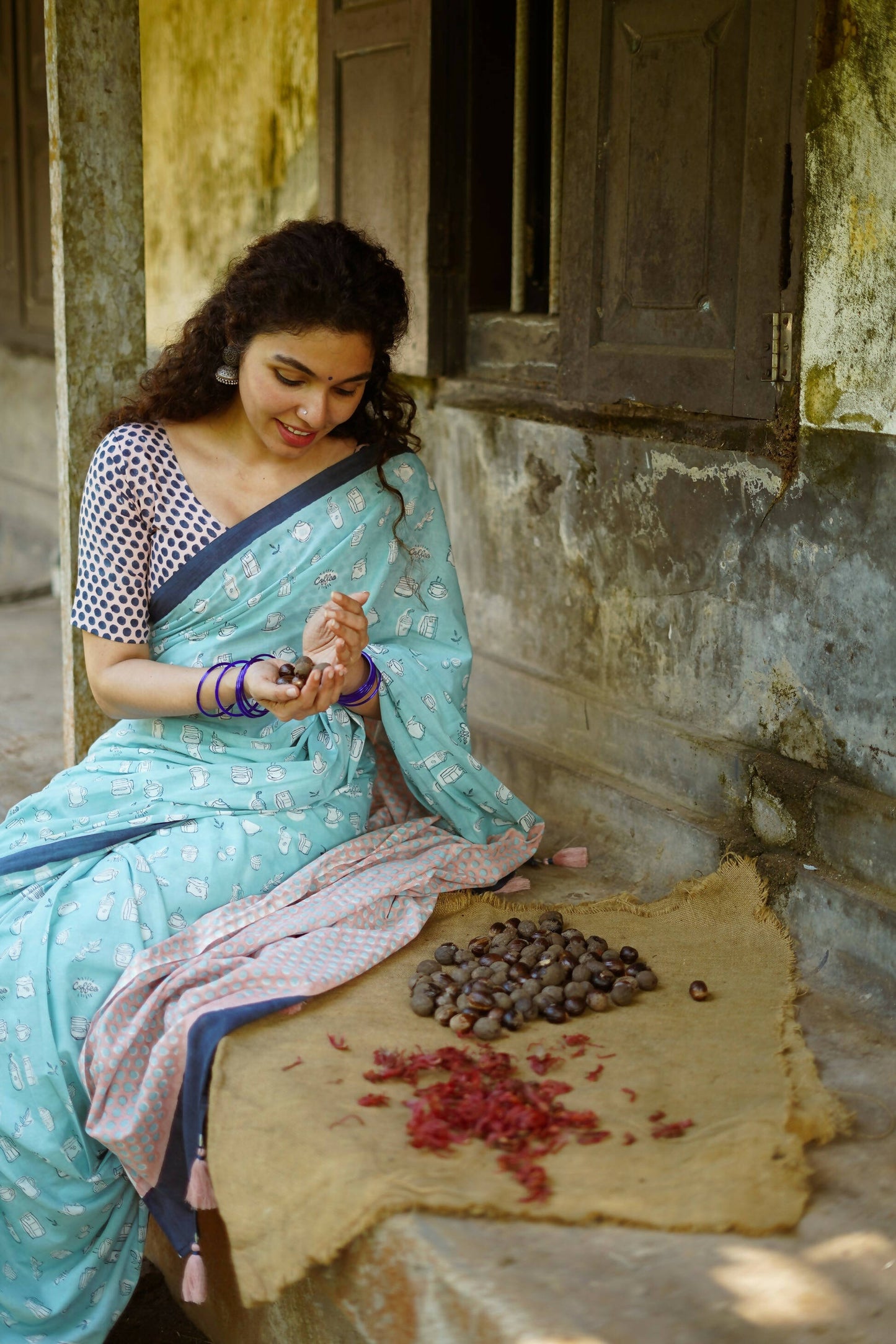 Minty Coffee Delight - Mul Cotton Saree