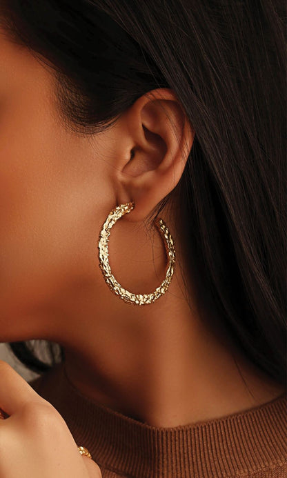 Luna Classic Hoops