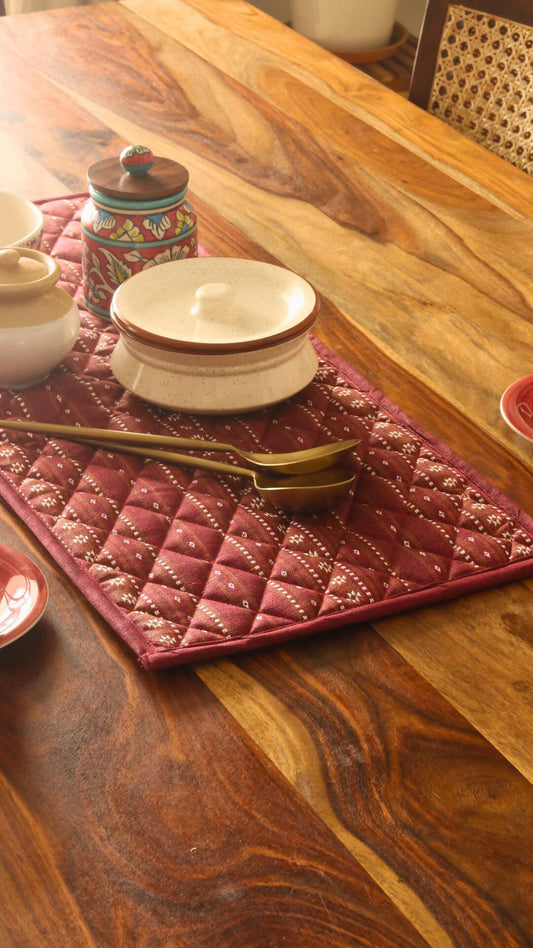 Woven Ruby Red Reversible, Wipeable & Heat resistant Cotton Tablepad