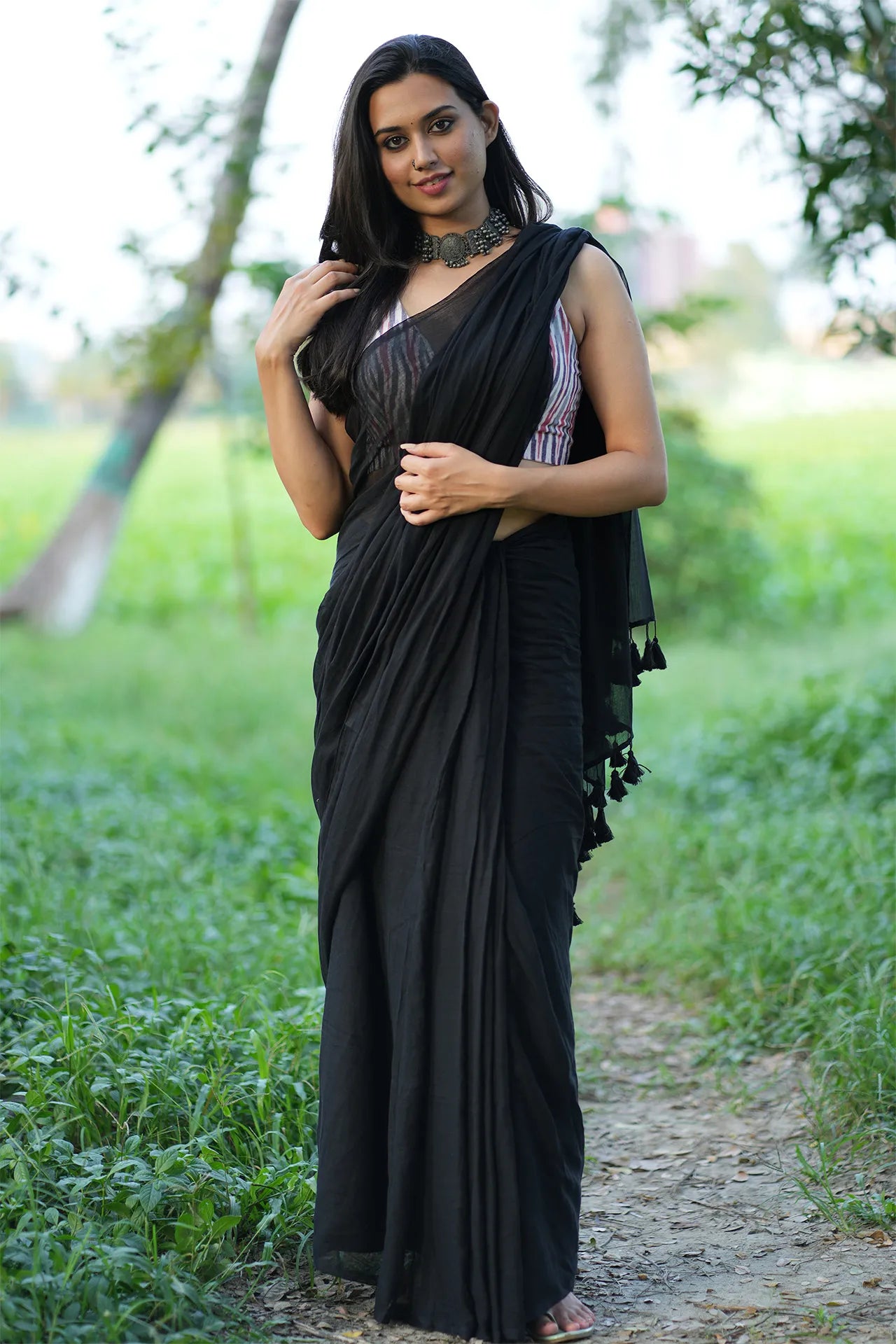Women's Plain Regular Fit Georgette Sarees with Blouse/Lace Saree/plain  Saree/Formal Saree/Silk Cotton