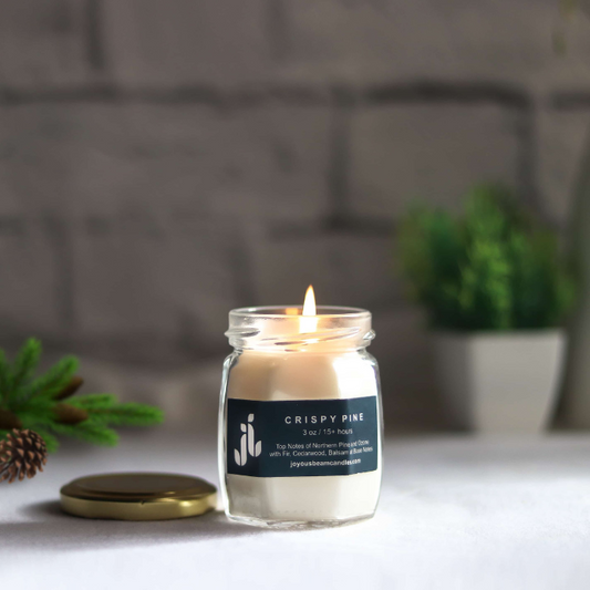 Crispy Pine Scented Candle